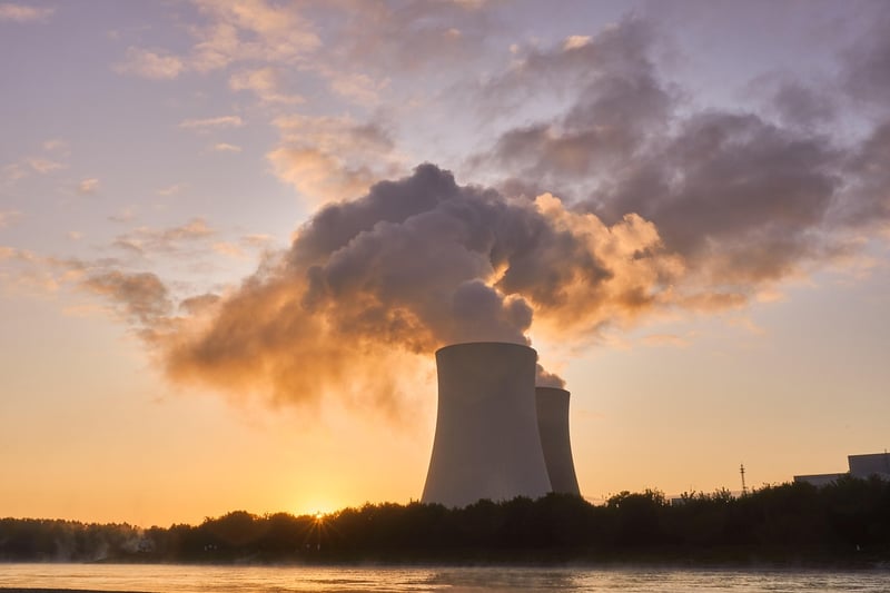 Fusion Reactors